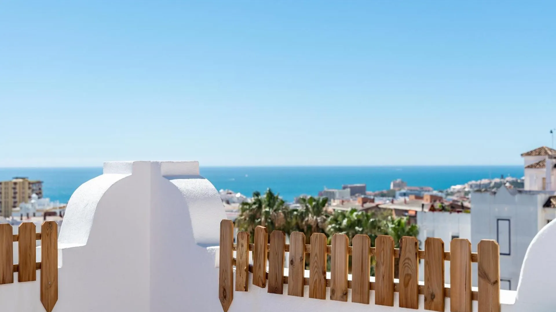 Bhost - Los Carmenes Benalmádena España