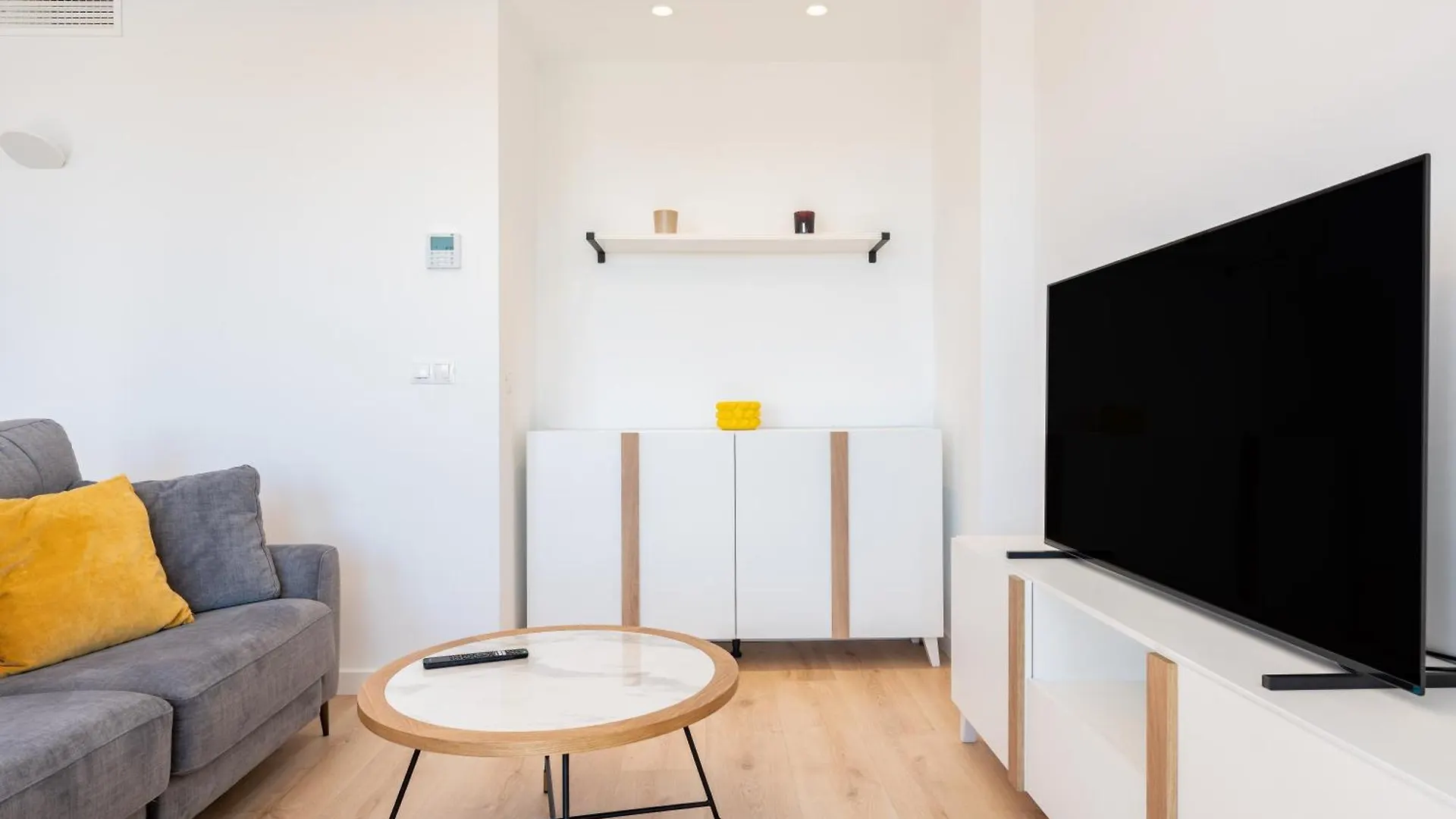 Apartment Bhost - Los Carmenes Benalmadena Spain